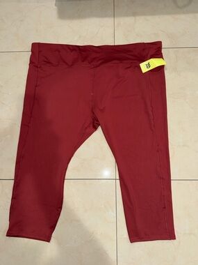 All In Motion Red Capri Leggings Womens 4X High Rise Stretch Active NWT